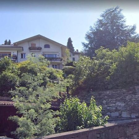 La Finestra Sul Lago - In Villa Con Vista E Posto Auto Coperto สเตรซา ภายนอก รูปภาพ