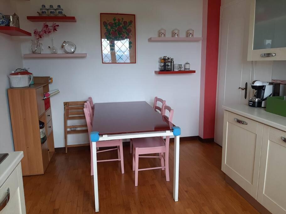 La Finestra Sul Lago - In Villa Con Vista E Posto Auto Coperto สเตรซา ภายนอก รูปภาพ